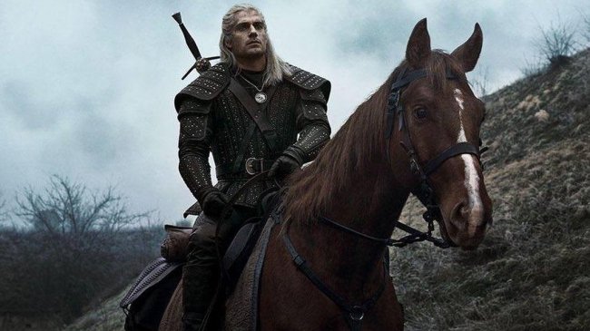 Netflix Witcher Actor Prefers Staying Home and Playing Video Games